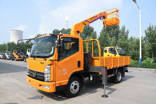 隨車吊 四通吊車在線咨詢指南與5噸隨車吊應用解析